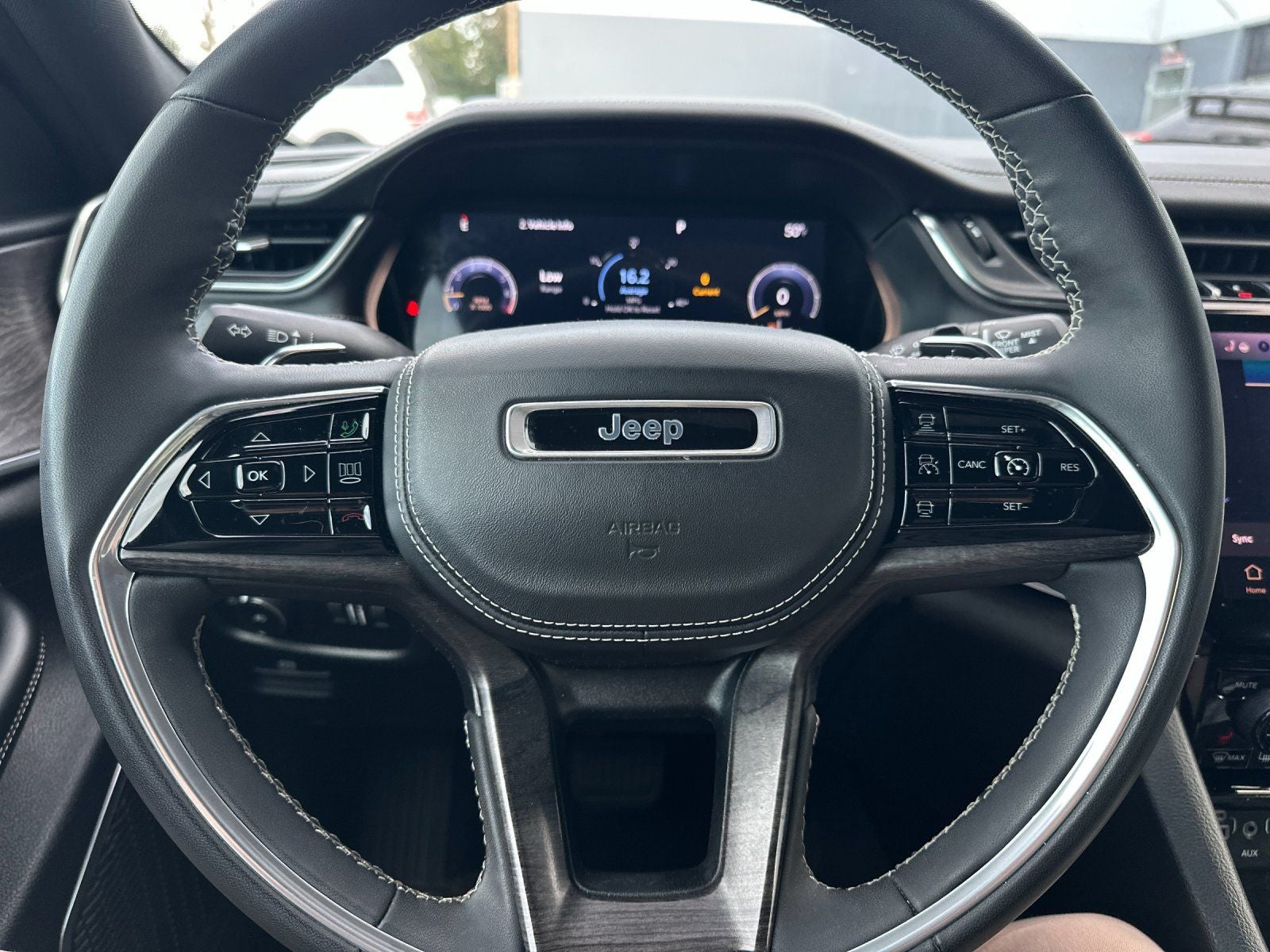 2023 Jeep Grand Cherokee L Overland