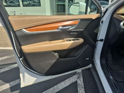 2017 Cadillac XT5 Platinum