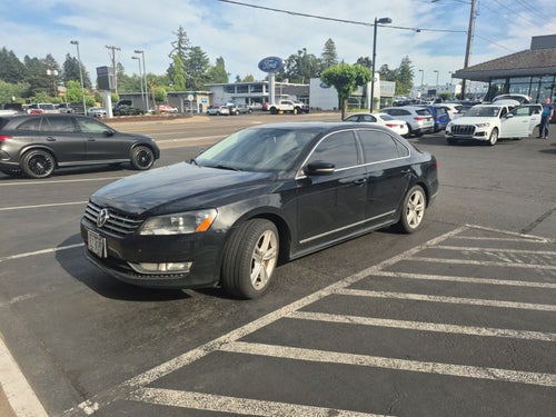 2014 Volkswagen Passat SEL Premium