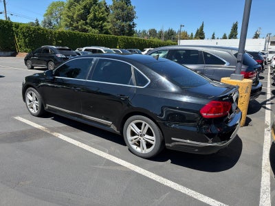 2014 Volkswagen Passat SEL Premium