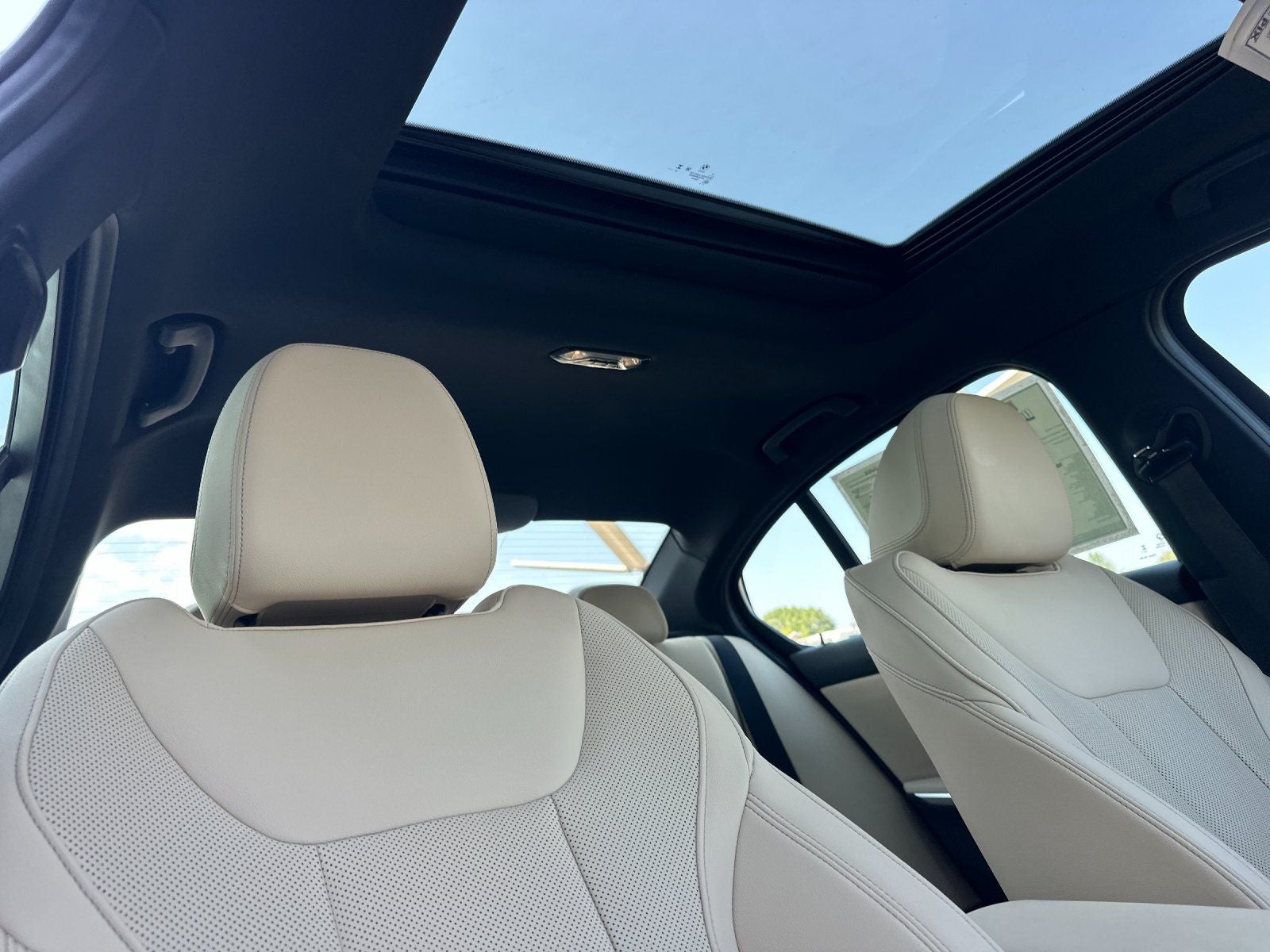 2024 BMW 3 Series 330i xDrive