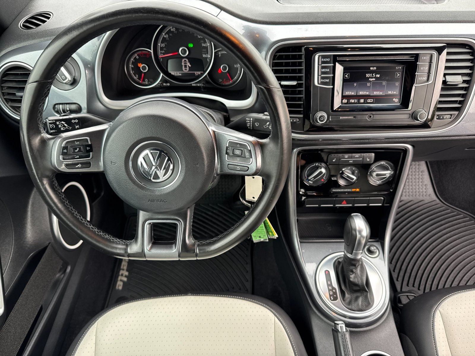 2017 Volkswagen Beetle 1.8T S
