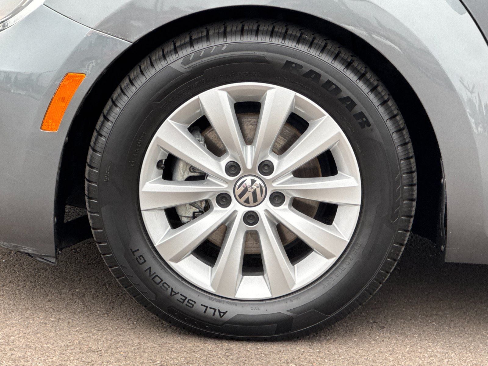 2017 Volkswagen Beetle 1.8T S