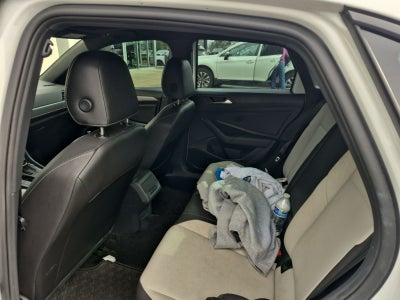 2021 Volkswagen Jetta R-Line