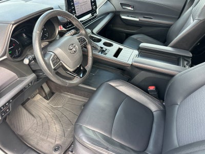 2021 Toyota Sienna XSE 7 Passenger