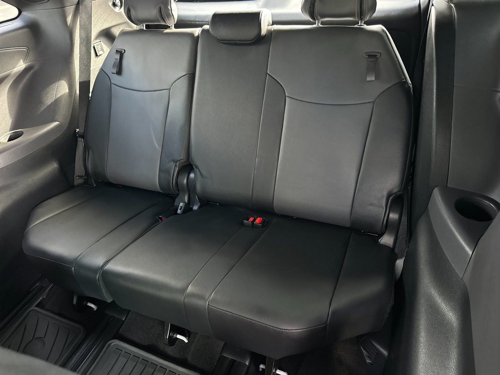 2021 Toyota Sienna XSE 7 Passenger