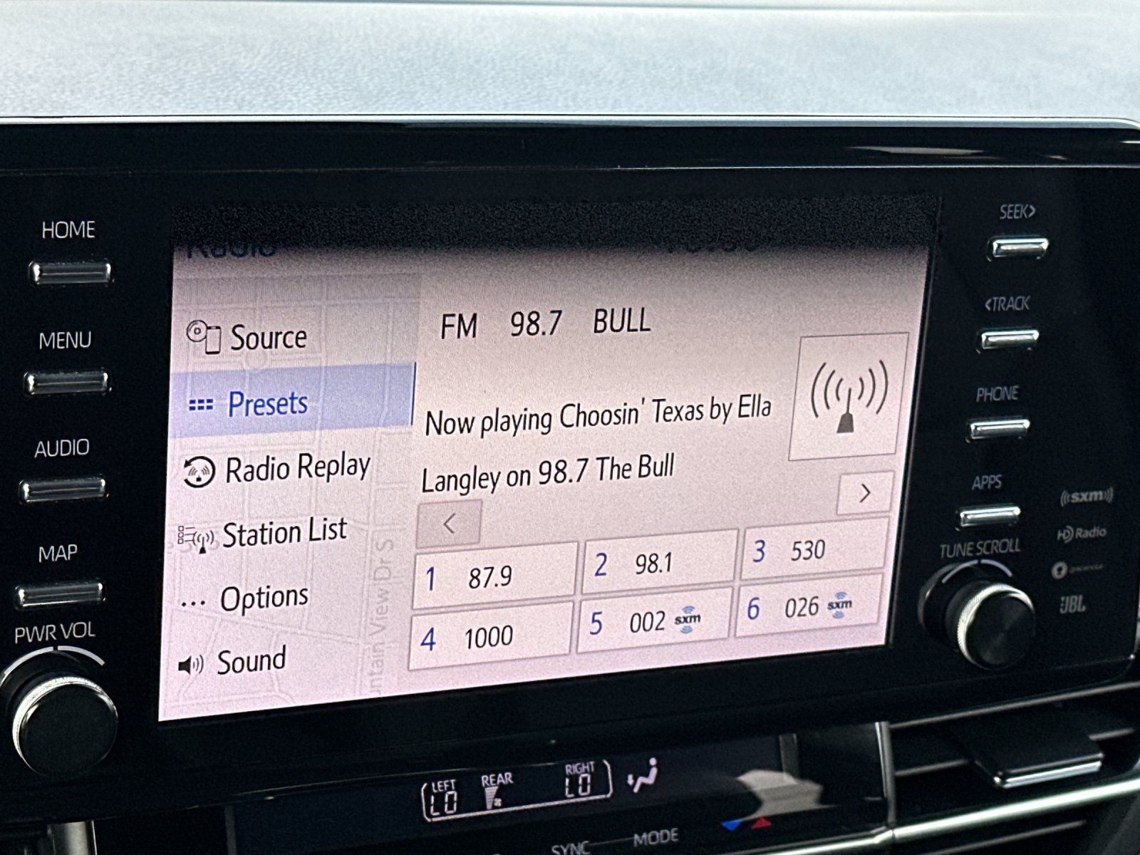 2021 Toyota Sienna XSE 7 Passenger