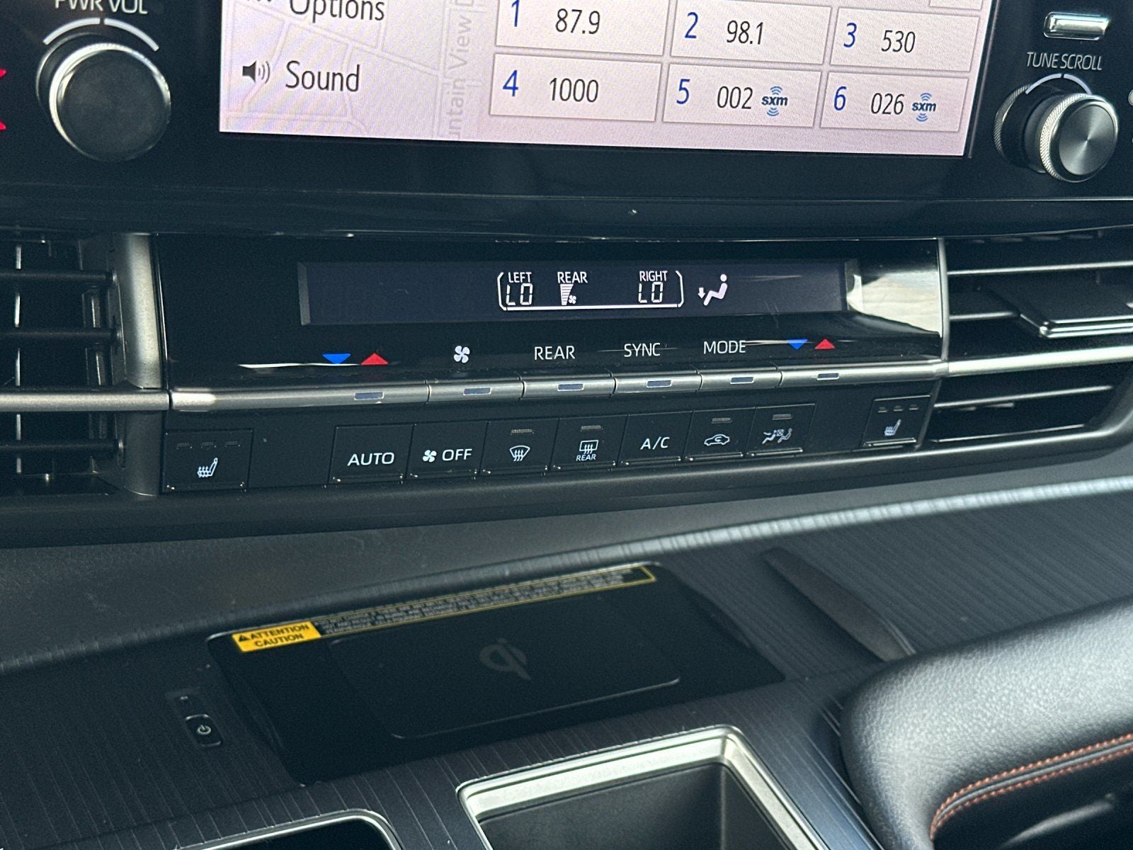 2021 Toyota Sienna XSE 7 Passenger