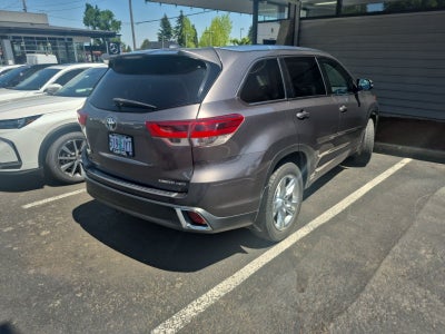 2017 Toyota Highlander Limited