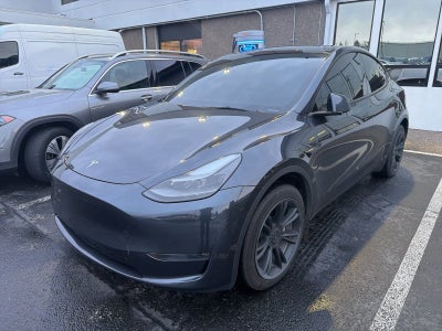 2024 Tesla Model Y Long Range