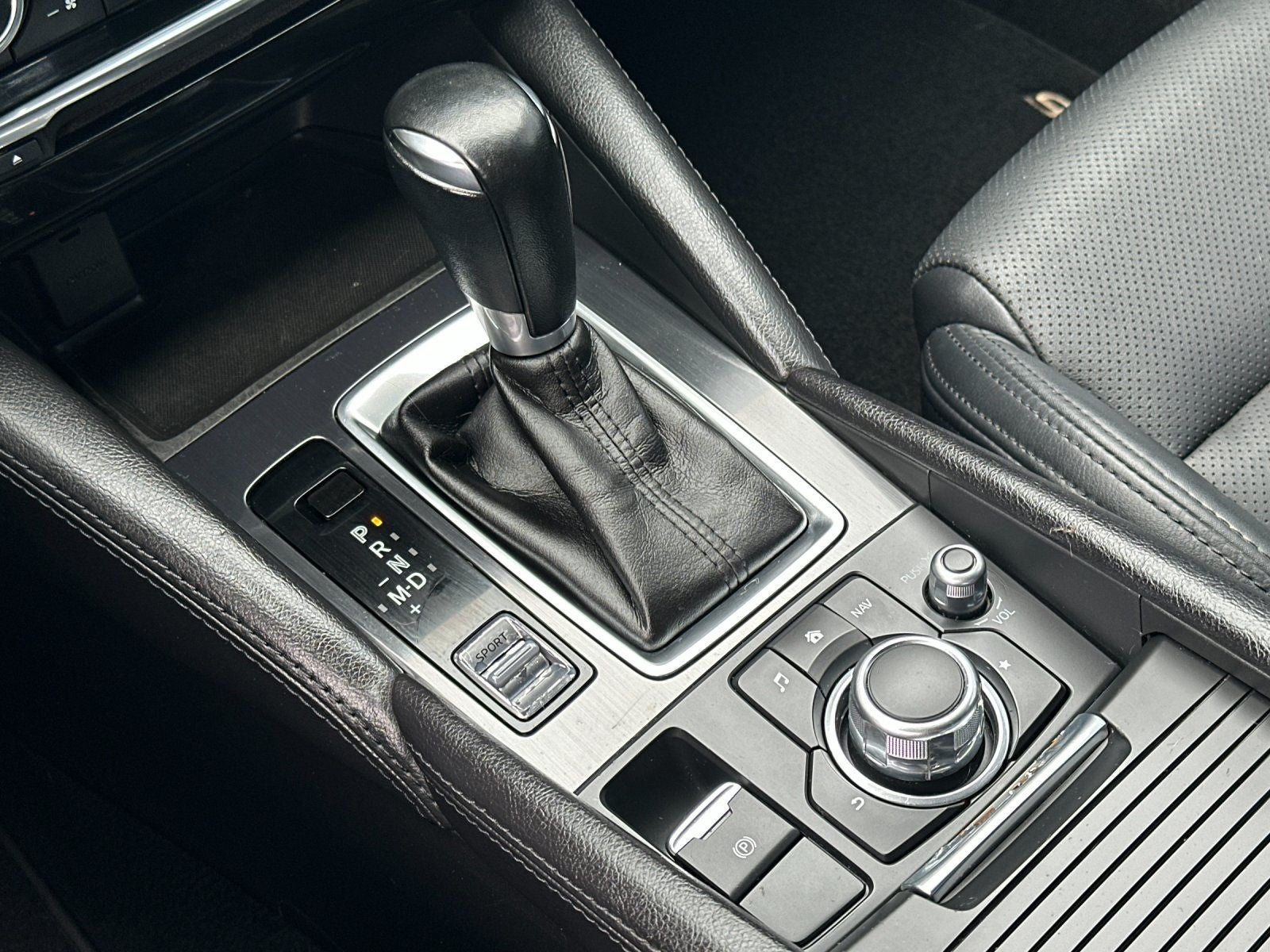 2016 Mazda Mazda6 i Touring