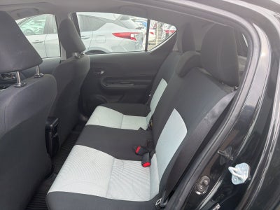 2016 Toyota Prius c Two