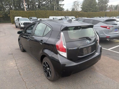 2016 Toyota Prius c Two