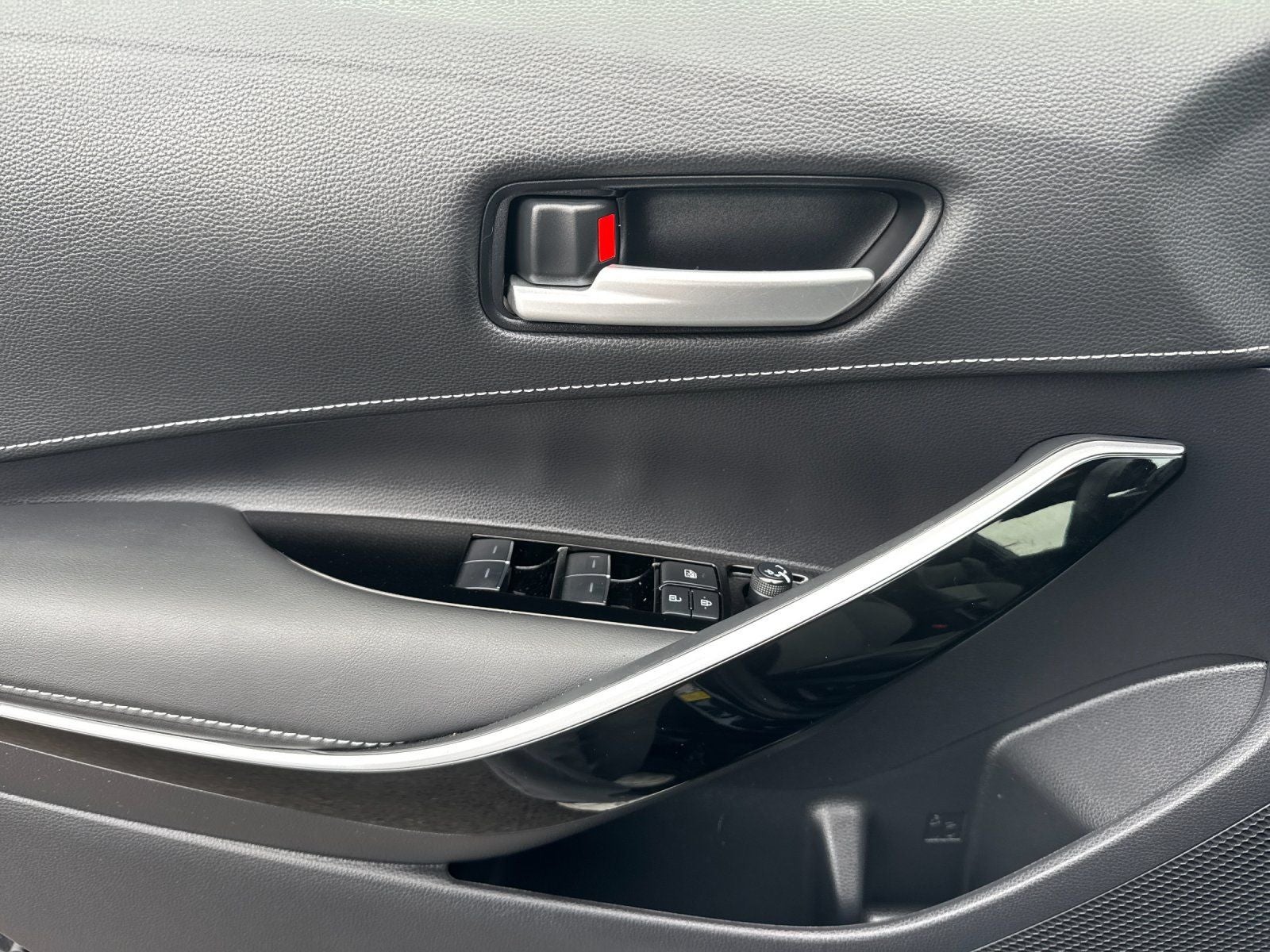 2022 Toyota Corolla Hatchback XSE