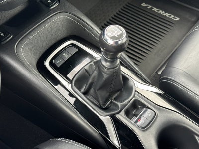 2022 Toyota Corolla Hatchback XSE