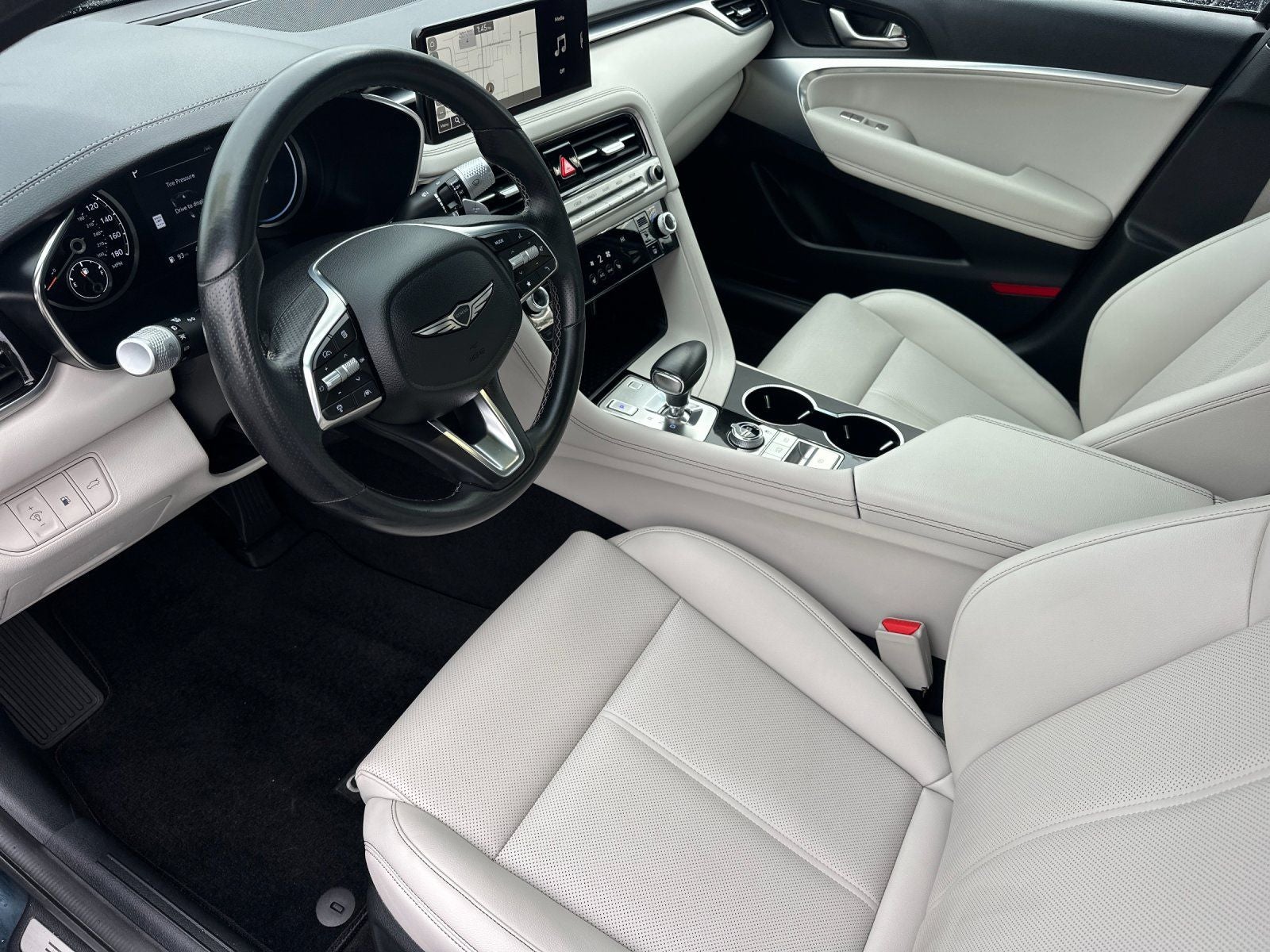 2024 Genesis G70 2.5T