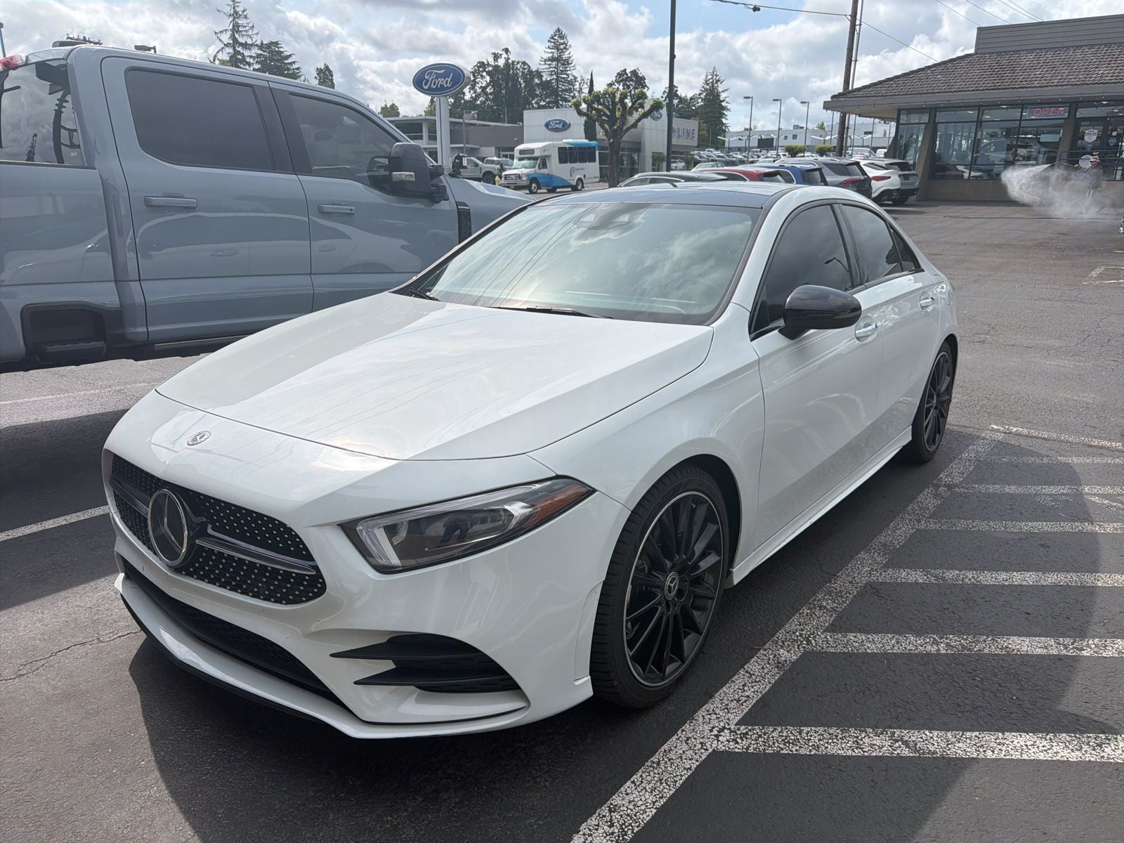 2020 Mercedes-Benz A-Class A220's photo