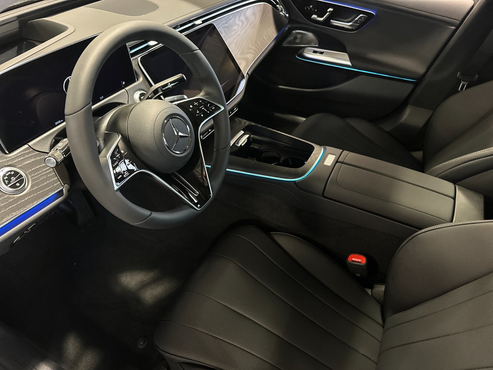 2027 Mercedes-Benz E-Class E 450 4MATIC®