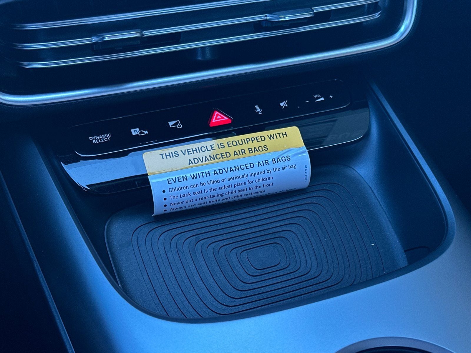 2027 Mercedes-Benz CLA 220 Hybrid
