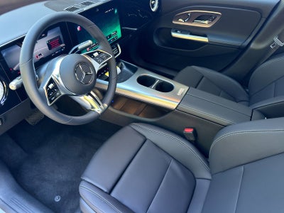 2027 Mercedes-Benz CLA 220 Hybrid