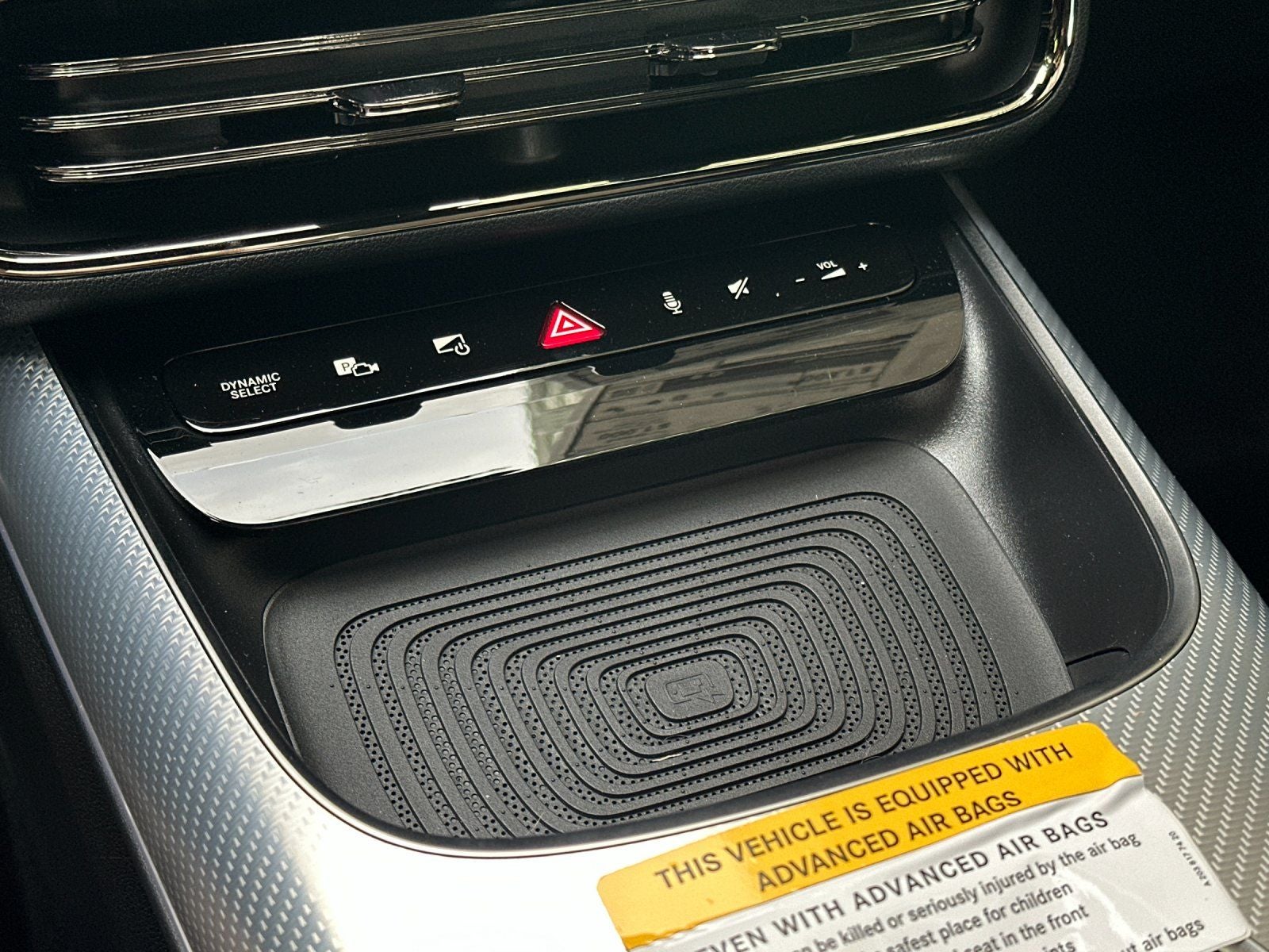 2027 Mercedes-Benz CLA 220 Hybrid