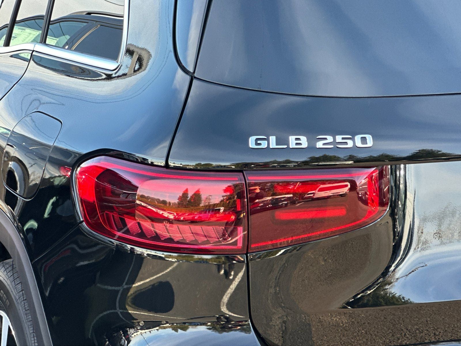 2025 Mercedes-Benz GLB GLB 250 4MATIC®