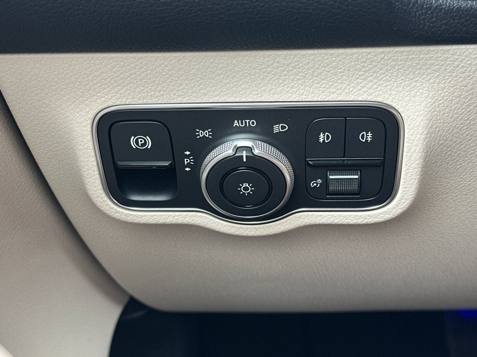 2026 Mercedes-Benz GLB GLB 250 4MATIC®