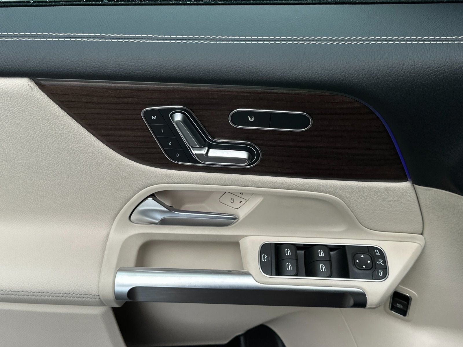 2026 Mercedes-Benz GLB GLB 250 4MATIC®