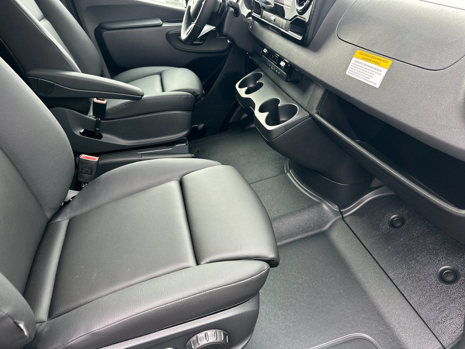 2026 Mercedes-Benz Sprinter 2500 2500 Standard Roof I4 Diesel 144" RWD