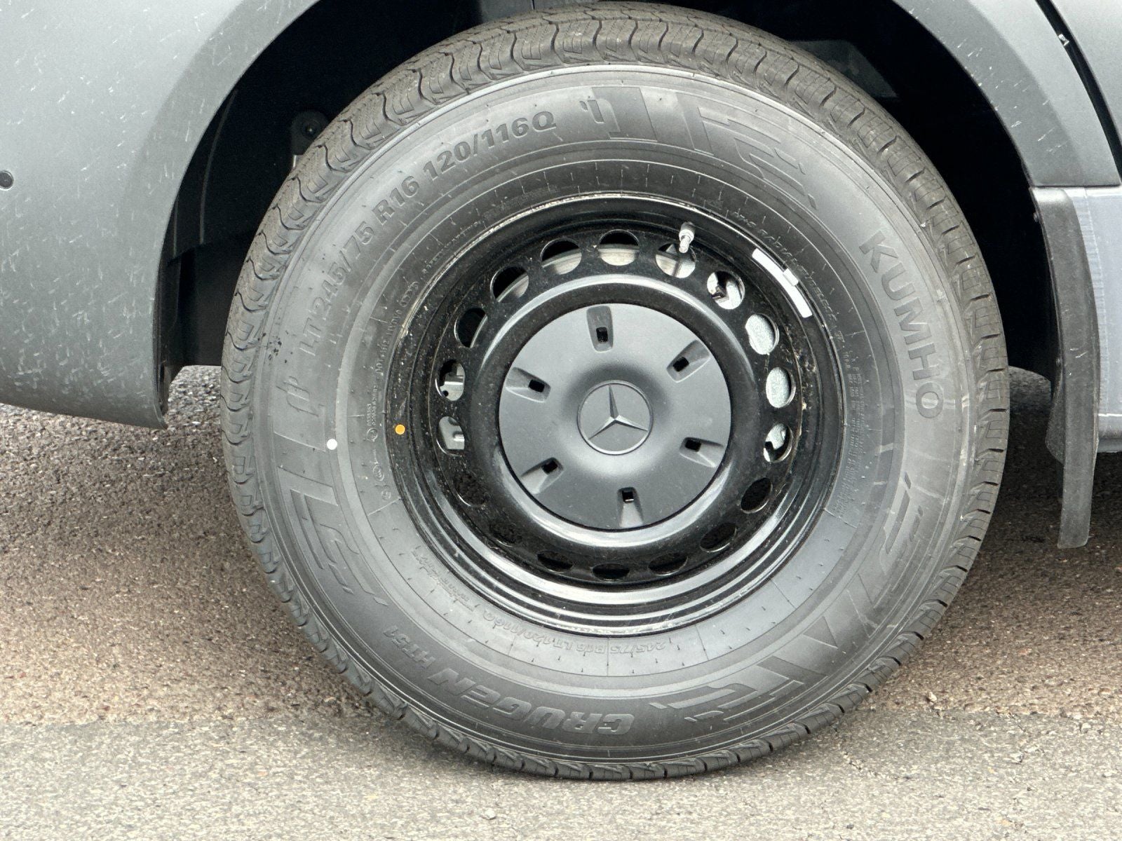 2026 Mercedes-Benz Sprinter 2500 2500 Standard Roof I4 Diesel 144" RWD