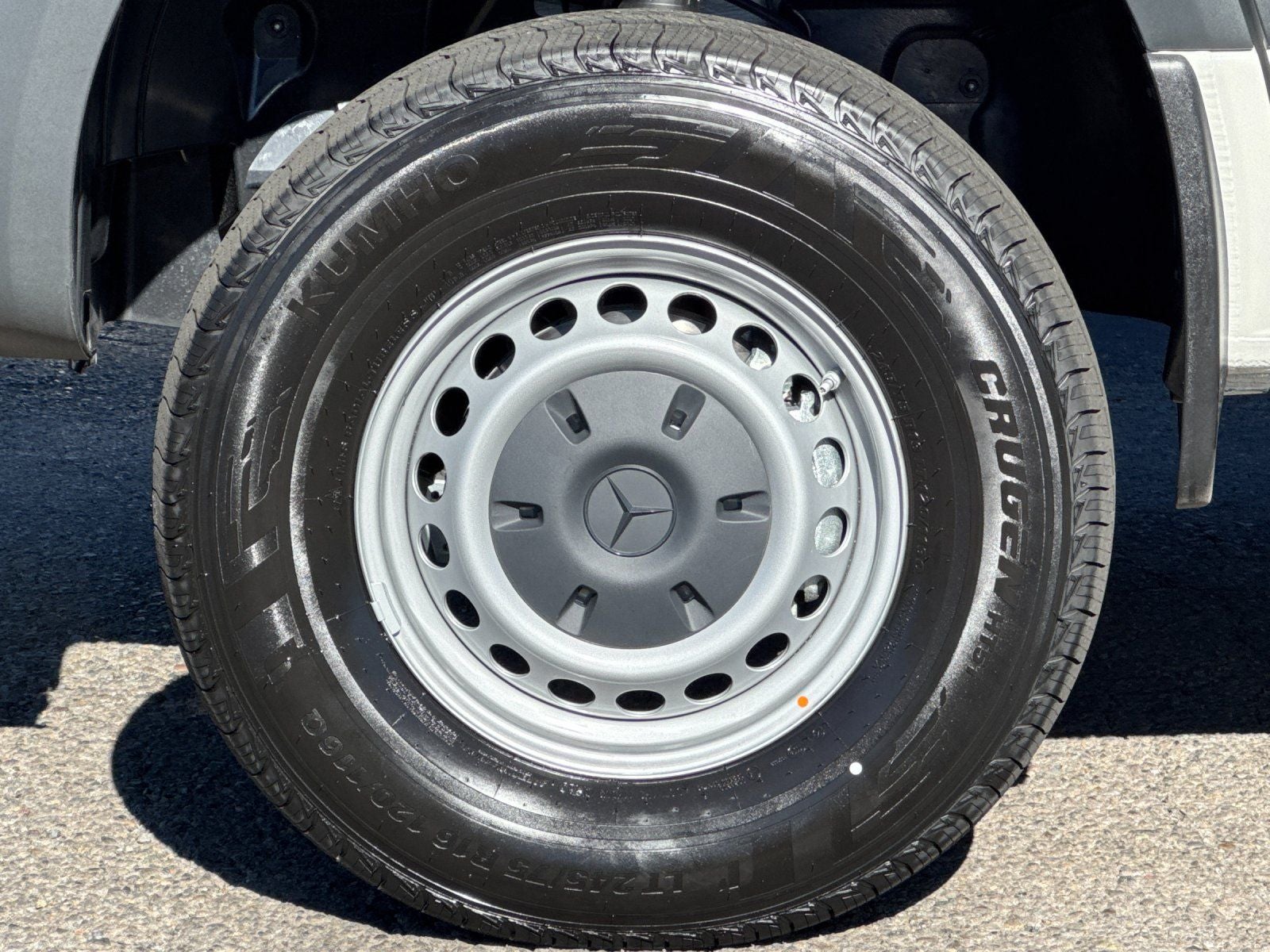 2025 Mercedes-Benz Sprinter 2500 Cargo 144 WB 4MATIC®