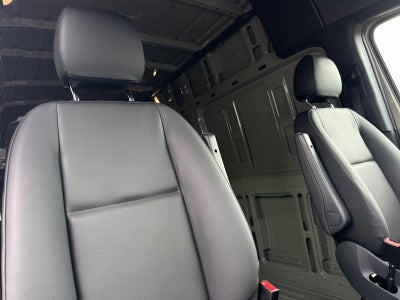 2026 Mercedes-Benz Sprinter 2500 Cargo 144 WB 4MATIC®