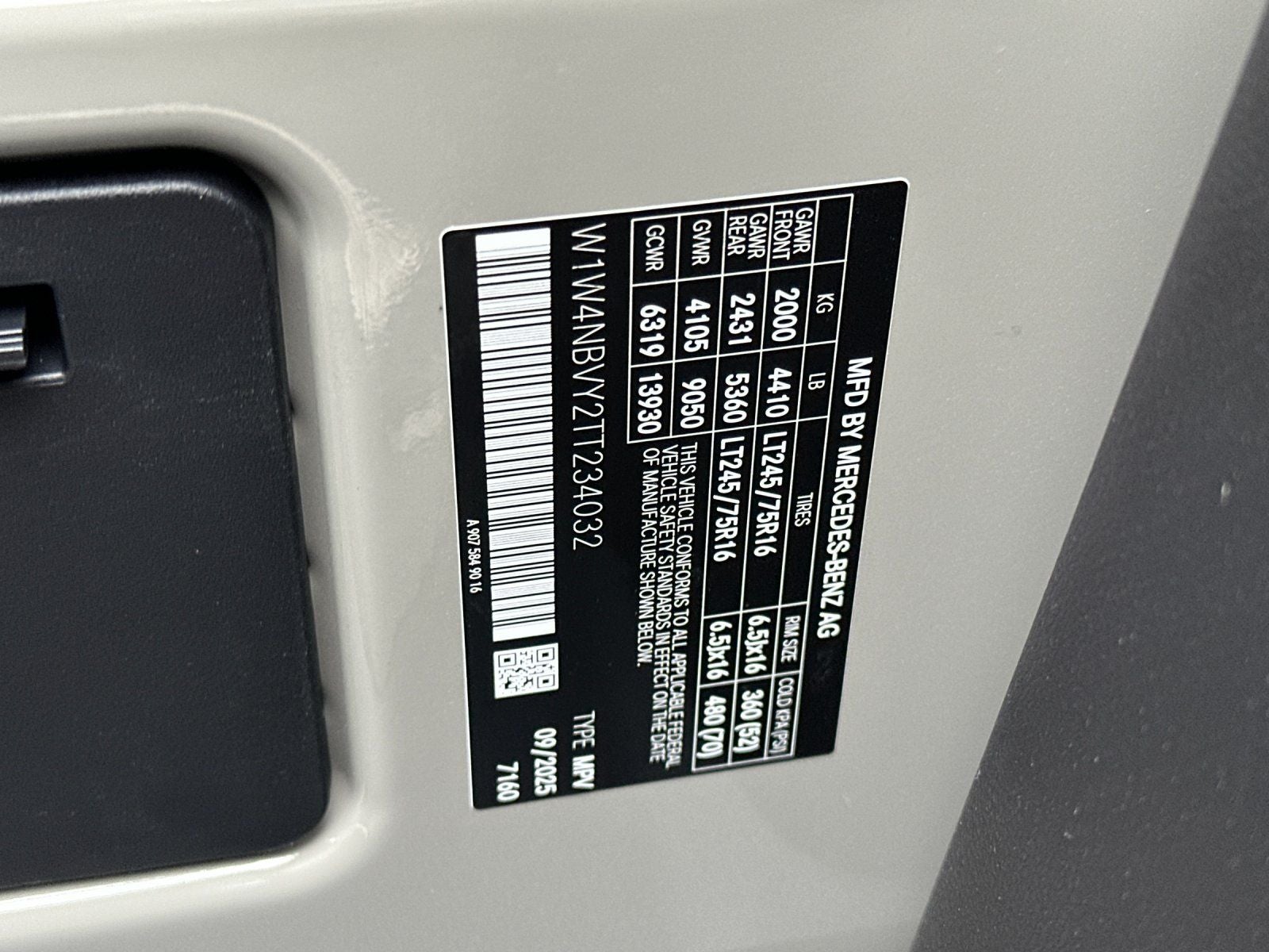 2026 Mercedes-Benz Sprinter 2500 Cargo 144 WB 4MATIC®