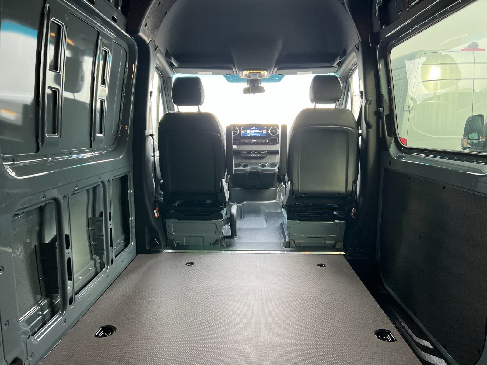 2026 Mercedes-Benz Sprinter 2500 Cargo 144 WB 4MATIC®