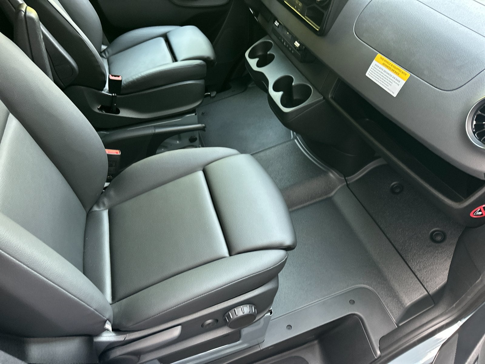 2026 Mercedes-Benz Sprinter 2500 Cargo 144 WB 4MATIC®