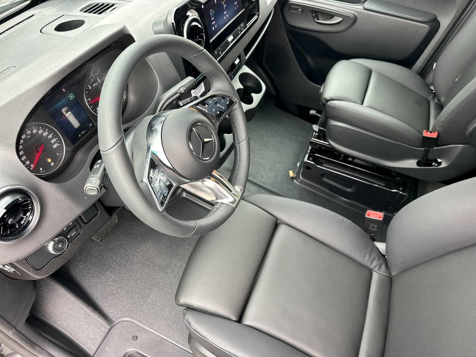 2026 Mercedes-Benz Sprinter 2500 Cargo 144 WB 4MATIC®