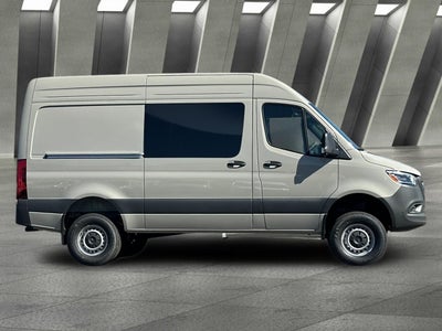 2026 Mercedes-Benz Sprinter 2500 Cargo 144 WB 4MATIC®