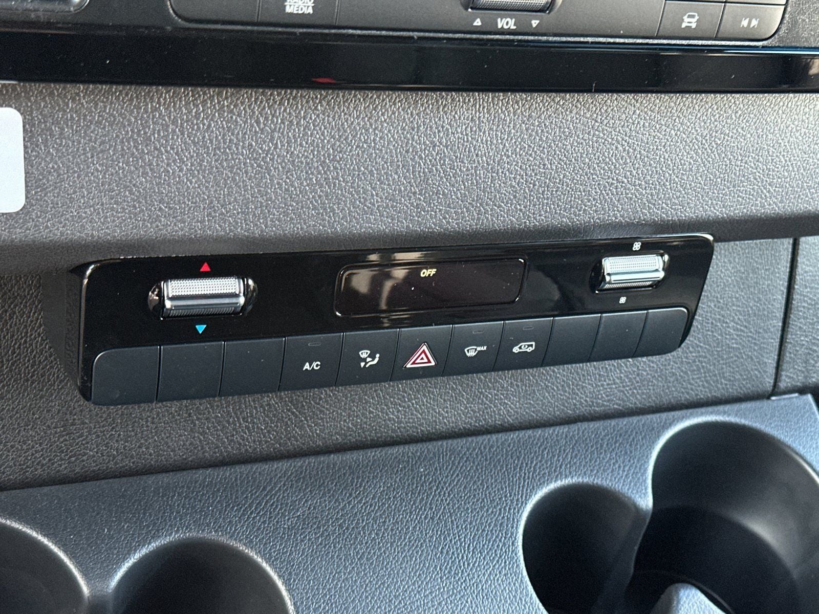 2026 Mercedes-Benz Sprinter 2500 Cargo 144 WB 4MATIC®