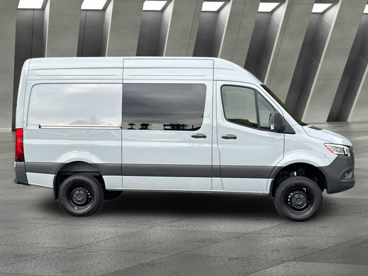 2026 Mercedes-Benz Sprinter 2500 Cargo 144 WB 4MATIC®