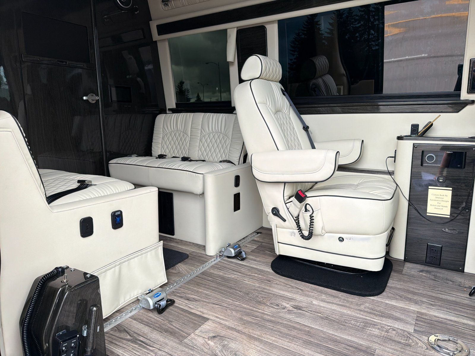 2023 Mercedes-Benz Sprinter 2500 Crew 144 WB 4MATIC®