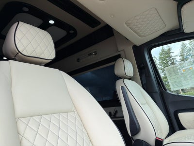 2023 Mercedes-Benz Sprinter 2500 Crew 144 WB 4MATIC®