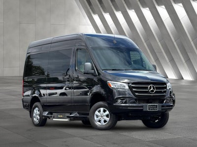 2023 Mercedes-Benz Sprinter 2500 Crew 144 WB 4MATIC®