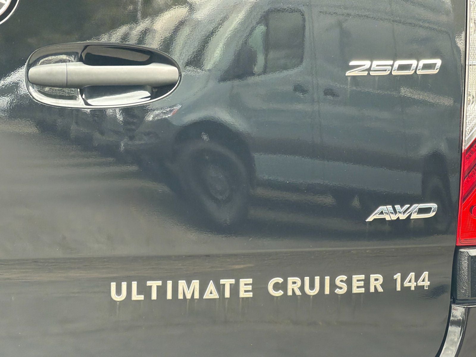 2023 Mercedes-Benz Sprinter 2500 Crew 144 WB 4MATIC®