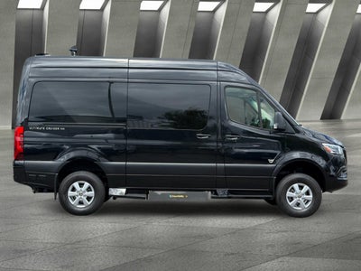 2023 Mercedes-Benz Sprinter 2500 Crew 144 WB 4MATIC®