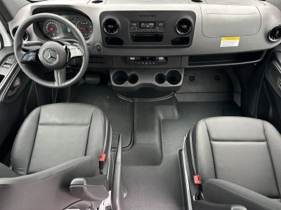 2025 Mercedes-Benz Sprinter 2500 Cargo 144 WB