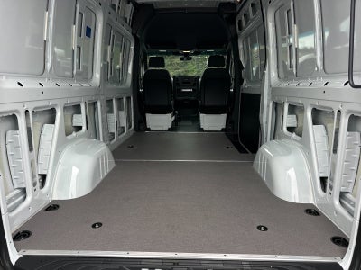 2025 Mercedes-Benz Sprinter 2500 Cargo 144 WB