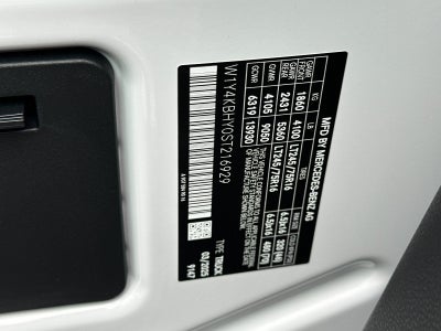 2025 Mercedes-Benz Sprinter 2500 Cargo 144 WB