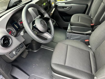 2025 Mercedes-Benz Sprinter 2500 Cargo 144 WB