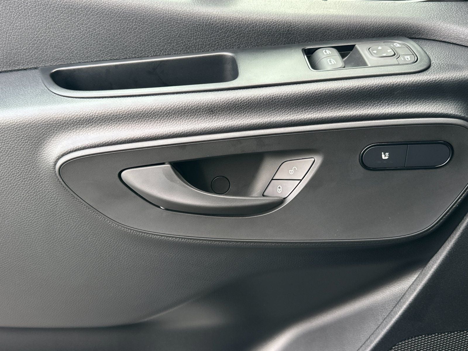 2025 Mercedes-Benz Sprinter 2500 Cargo 144 WB