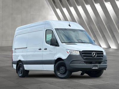 2025 Mercedes-Benz Sprinter 2500 Cargo 144 WB